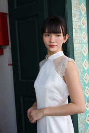 Lacey -White